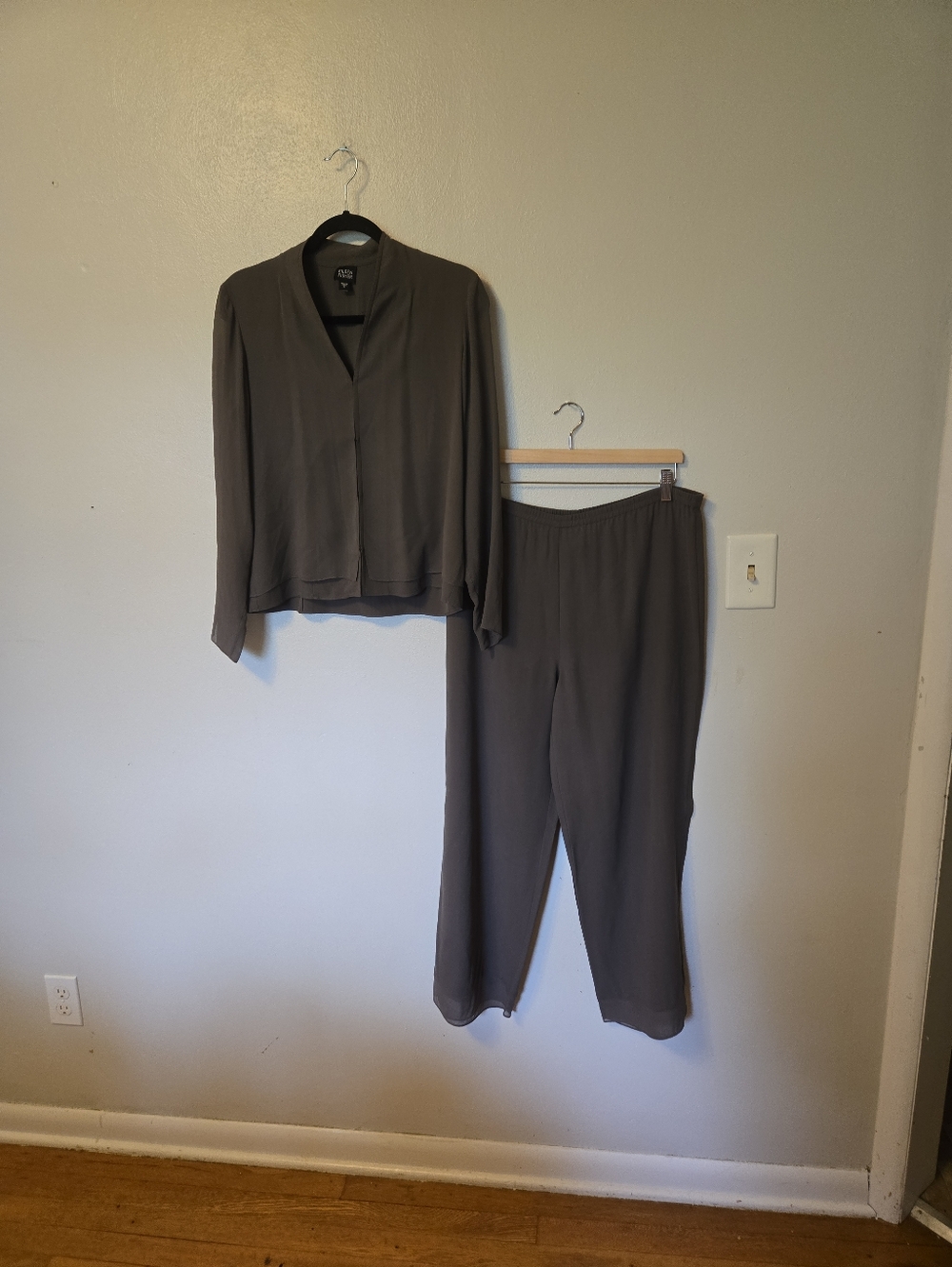 Eileen Fisher Silk Two Piece Pant Set Trouser Button Up Shirt Gray S